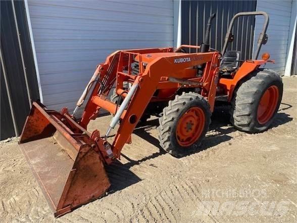 Kubota M4700 Трактора