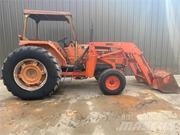Kubota M8950 Трактора