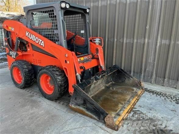 Kubota SSV65 Мини-погрузчики