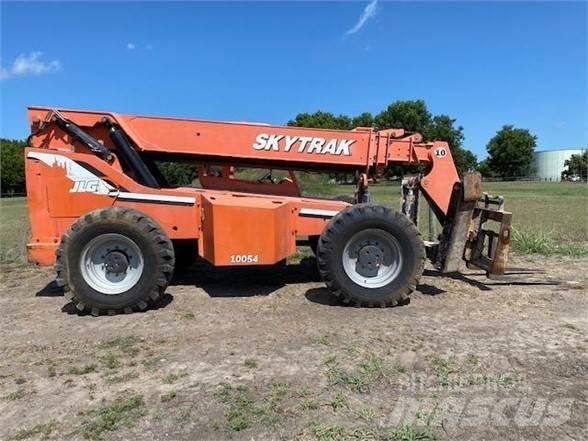 SkyTrak 10054 Телескопические погрузчики