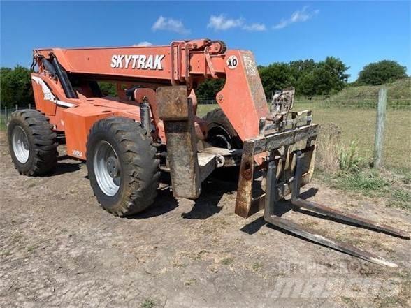 SkyTrak 10054 Телескопические погрузчики