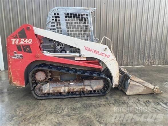 Takeuchi TL240 Мини-погрузчики