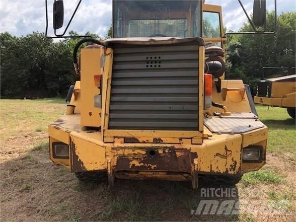 Volvo A30 Шарнирно-сочленённые самосвалы