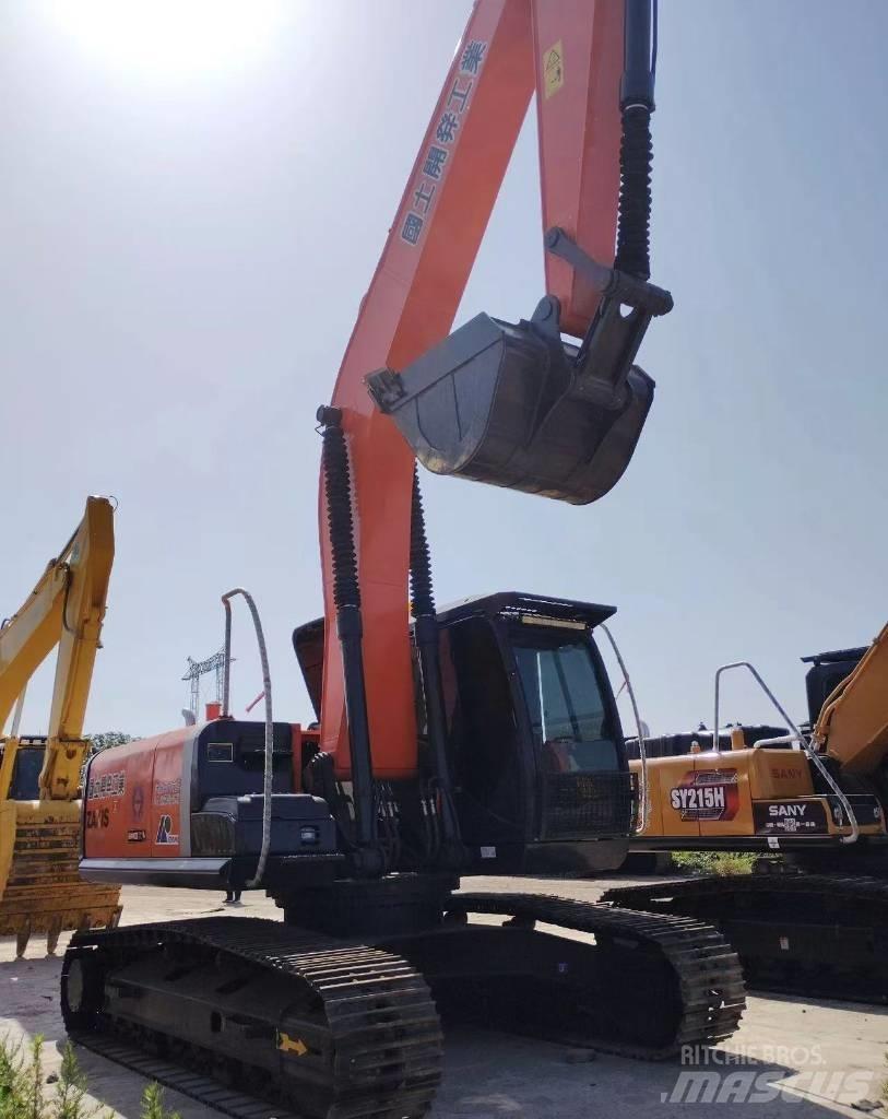 Hitachi Zaxis 240 LC Гусеничные экскаваторы