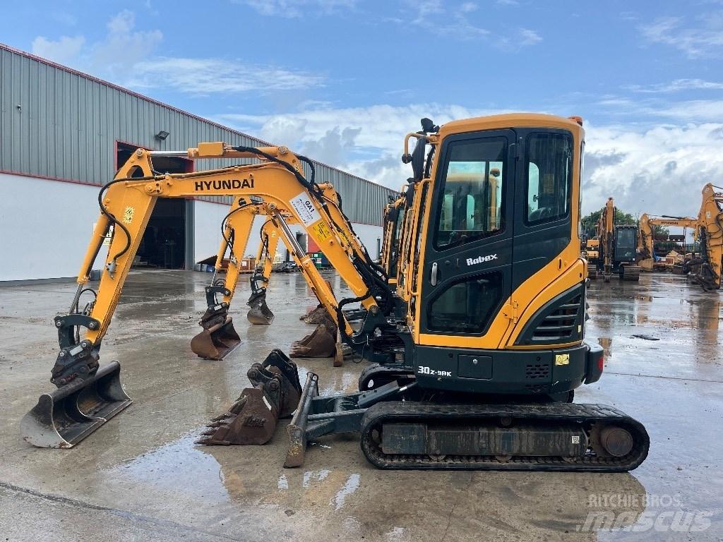 Hyundai R30 Z-9AK Мини-экскаваторы