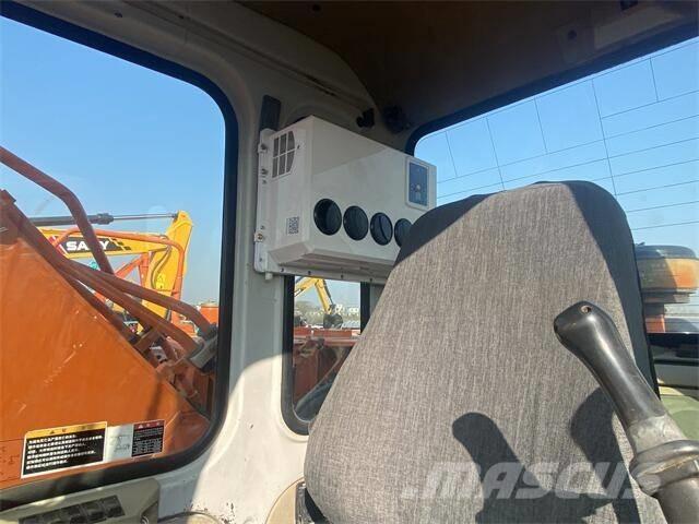 Doosan DH150LC-7 Гусеничные экскаваторы