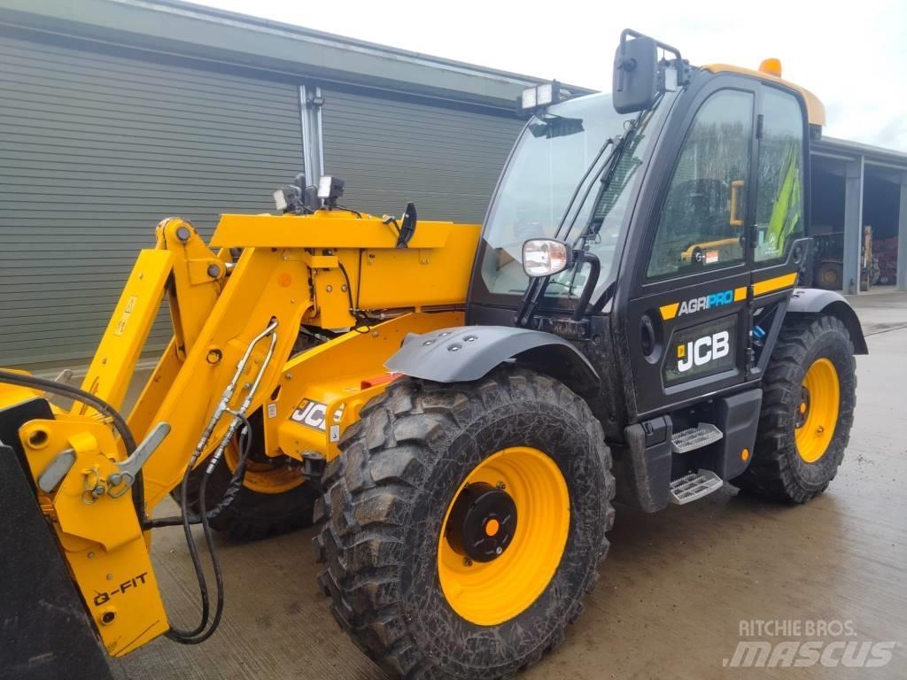 JCB 542-70 Сельскохозяйственные телескопические погрузчики