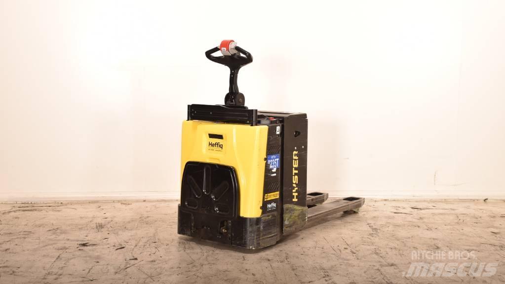 Hyster P 2.0 S Самоходные электрические тележки