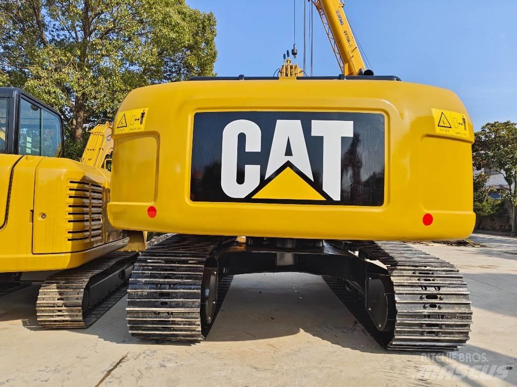 CAT 320 D Гусеничные экскаваторы
