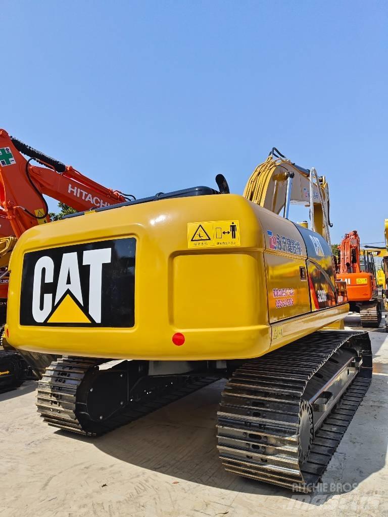 CAT 320 D Гусеничные экскаваторы