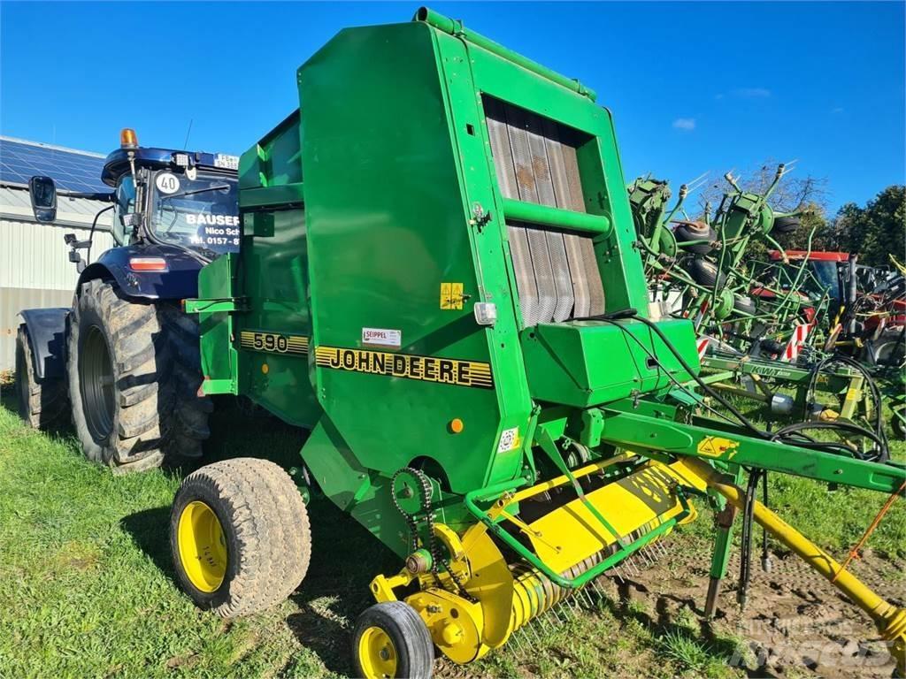 John Deere 590 Рулонные пресс-подборщики