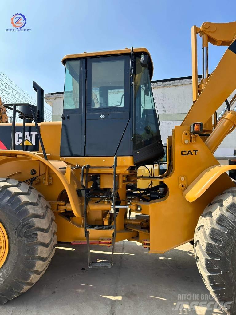 CAT 966 L Фронтальные погрузчики