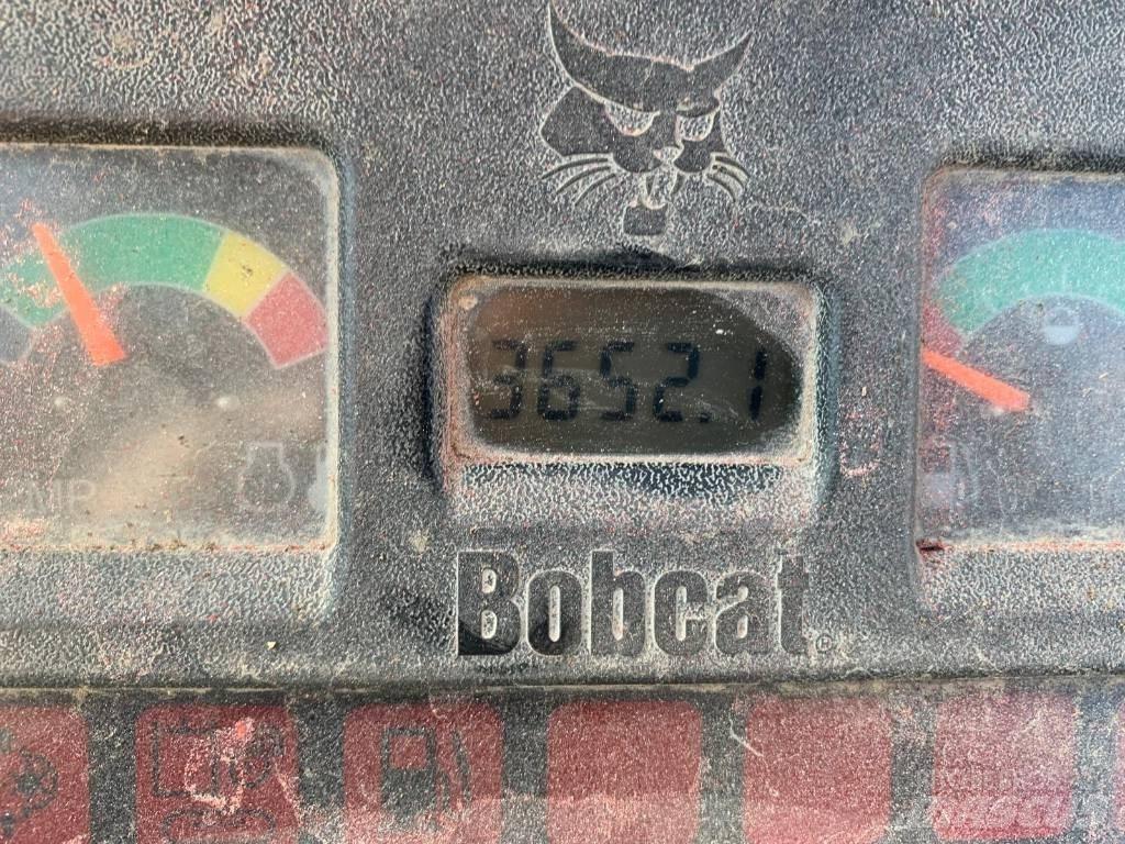 Bobcat 425 Мини-экскаваторы