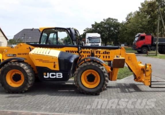 JCB 540-140 Телескопические погрузчики