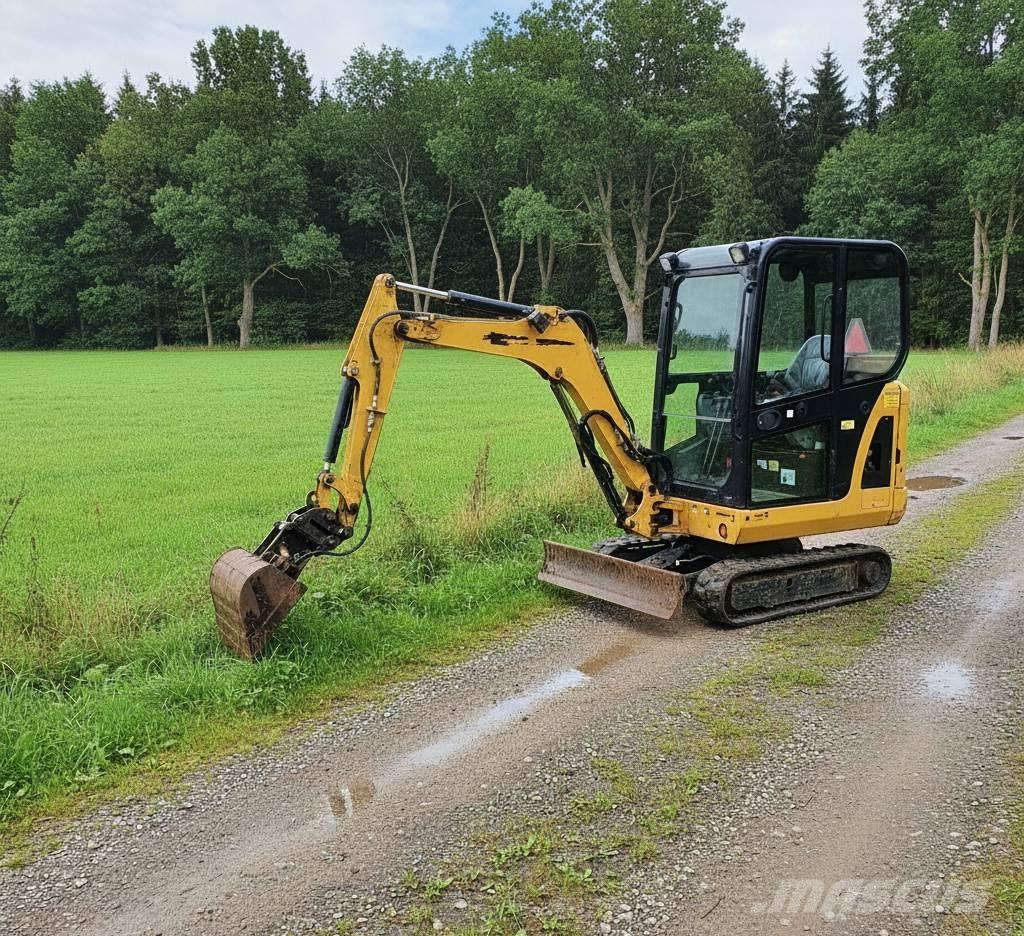 CAT 301.8 C Мини-экскаваторы