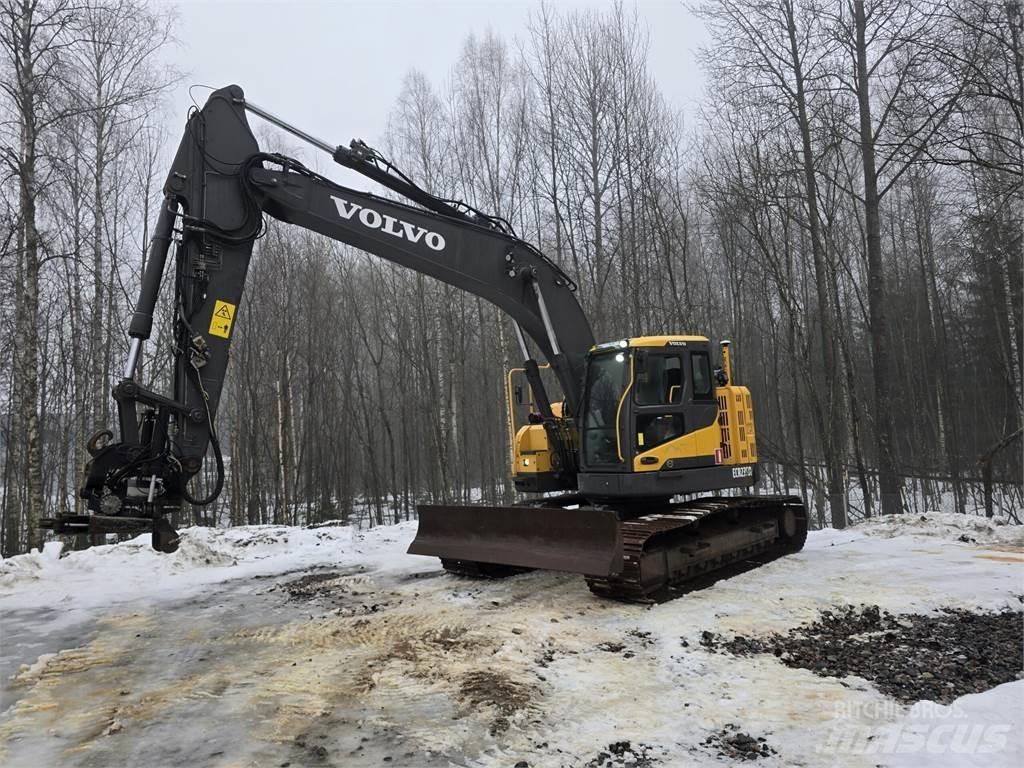 Volvo ECR235DL Гусеничные экскаваторы