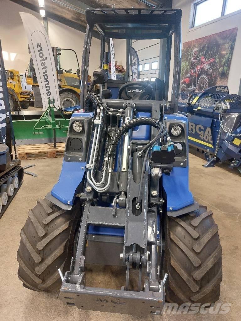 Multione 5.3 K iD Многофункциональные сельскохозяйственные погрузчики
