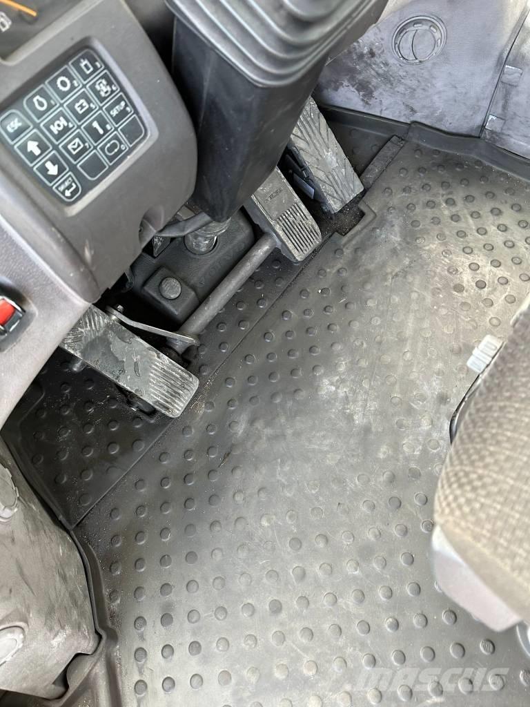 Volvo L180H Фронтальные погрузчики