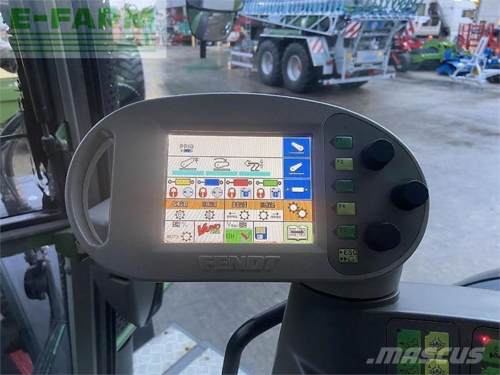 Fendt 820 vario Трактора