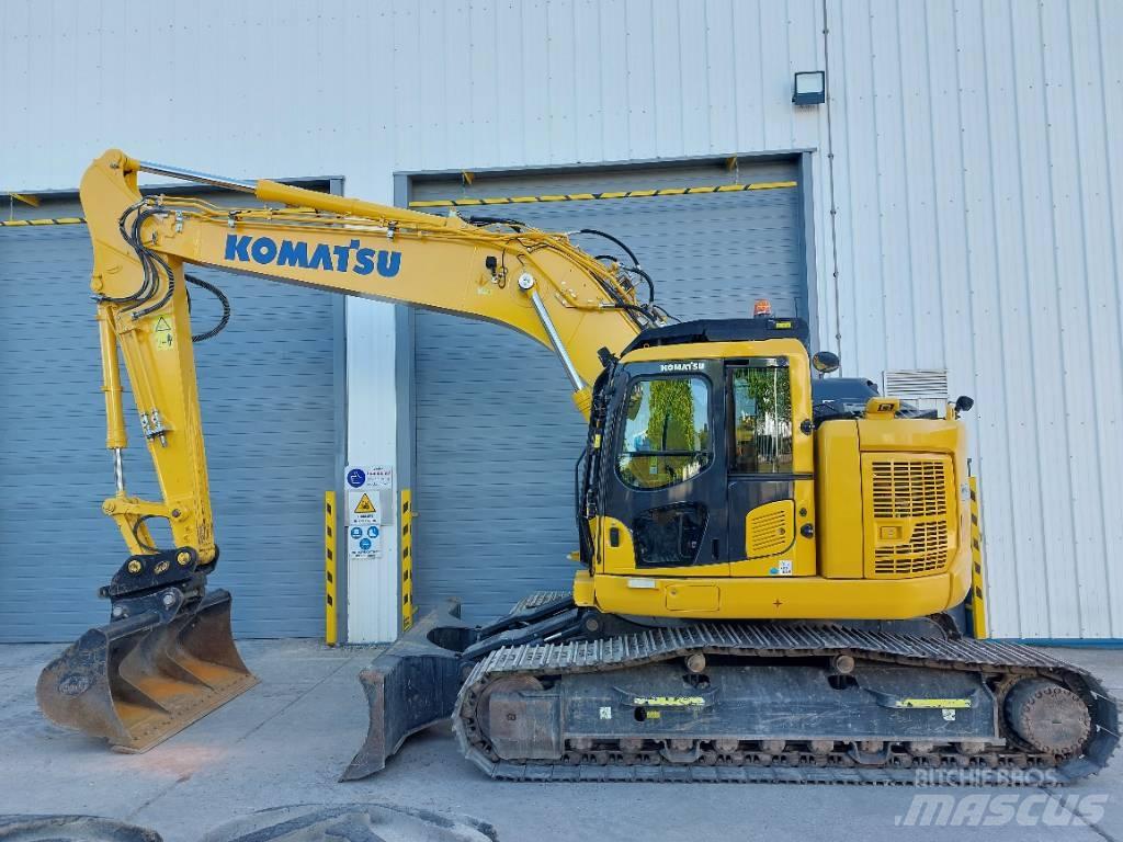 Komatsu PC228USLC-11 Гусеничные экскаваторы