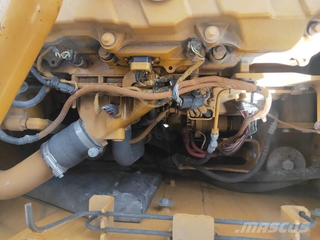 CAT 340D Гусеничные экскаваторы