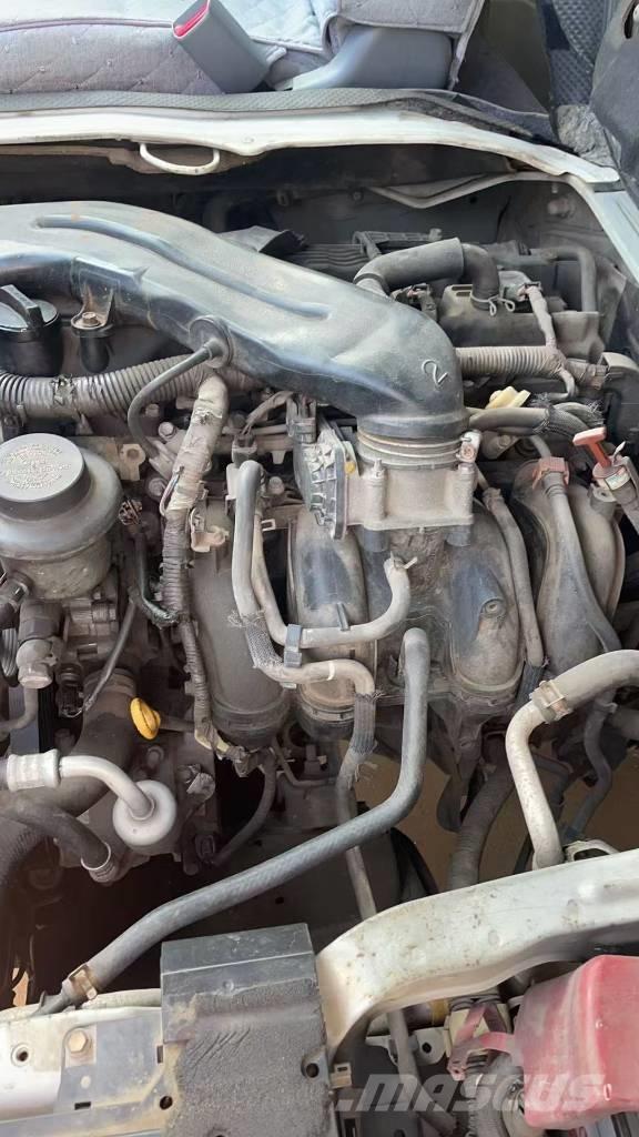 Toyota Hiace Междугородные автобусы