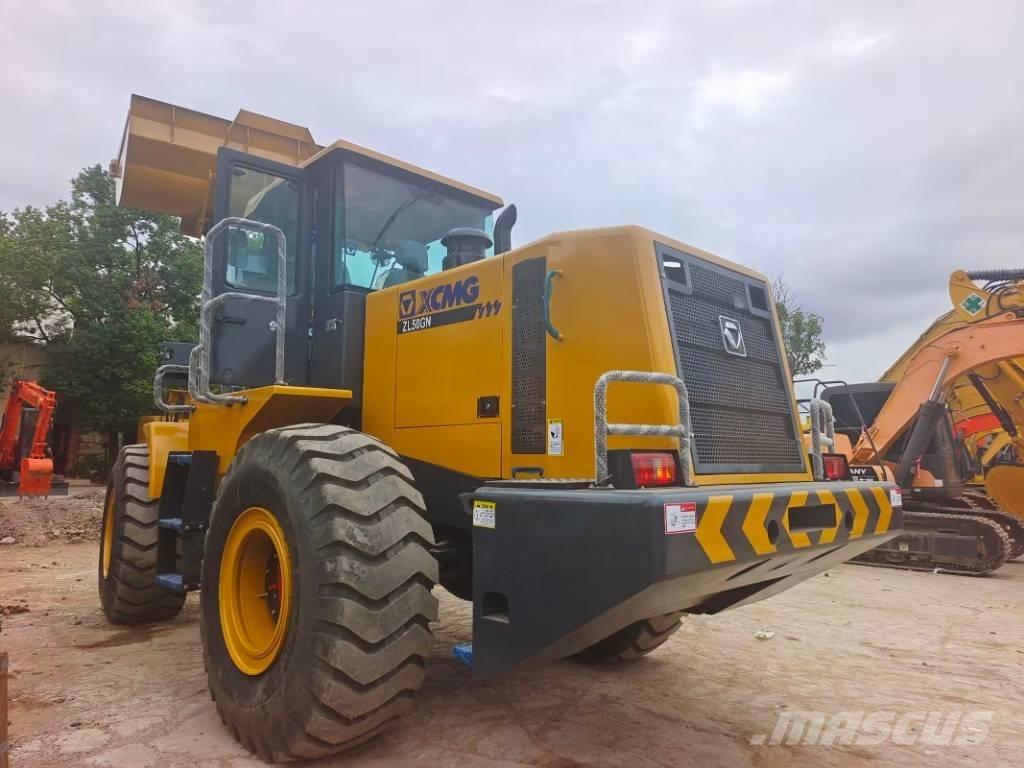 XCMG ZL 50 GN Фронтальные погрузчики