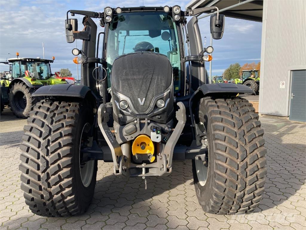 Valtra N155 Direct Трактора