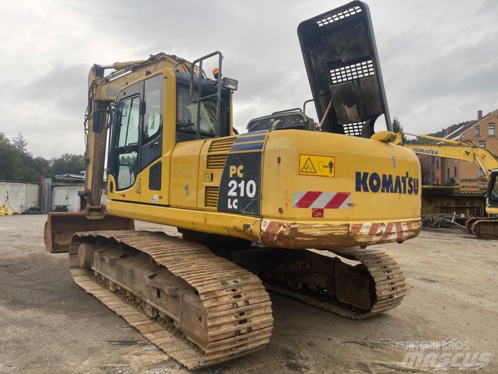 Komatsu PC 210 LC-8 Гусеничные экскаваторы