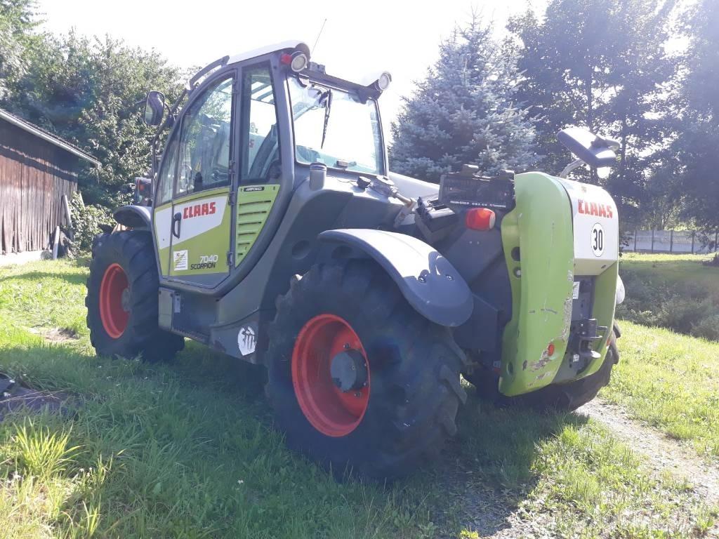 CLAAS Scorpion 7040 Телескопические погрузчики