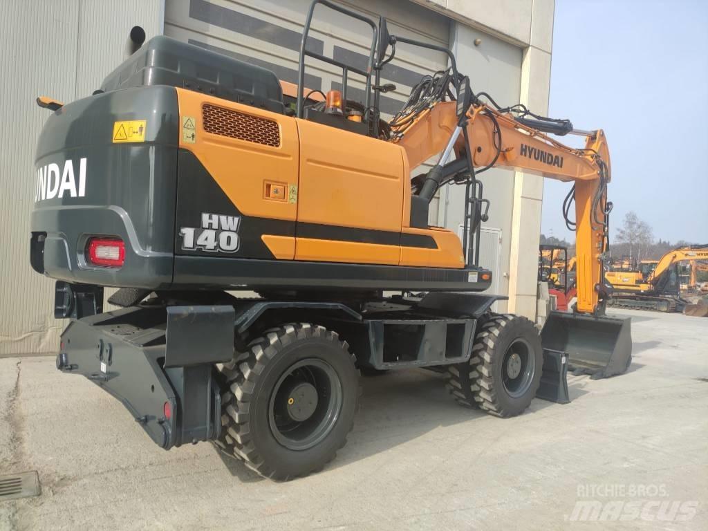 Hyundai HW140 Колёсные экскаваторы
