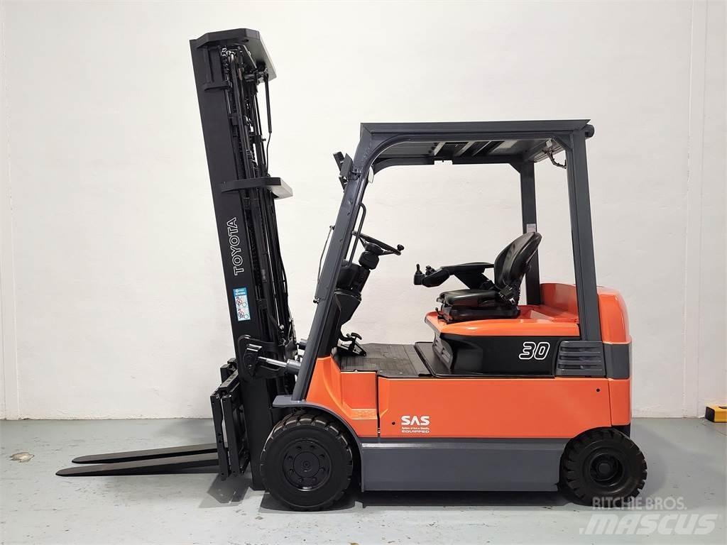 Toyota 7FBMF30 Электропогрузчики