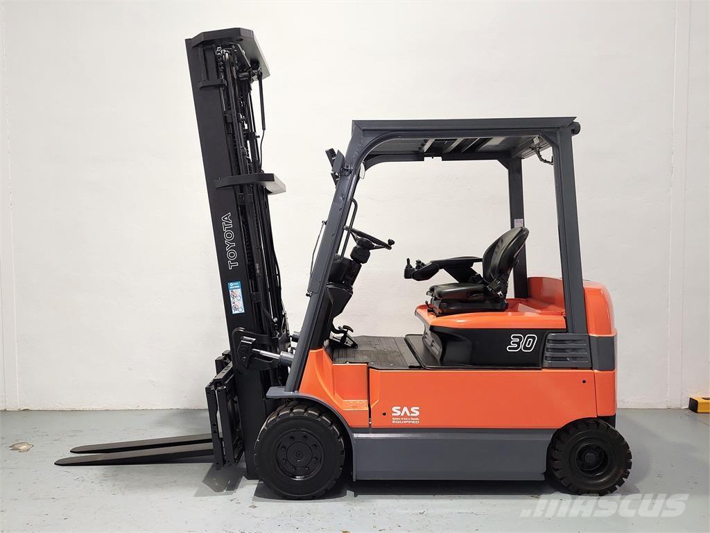 Toyota 7FBMF30 Электропогрузчики