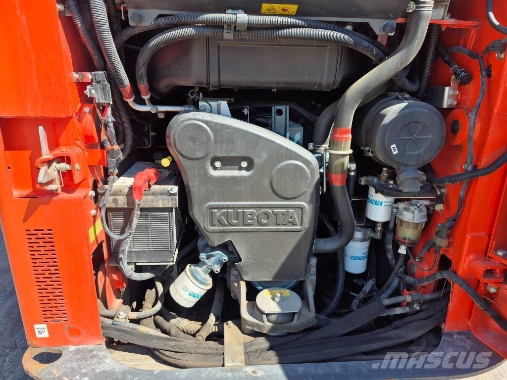 Kubota SSV 65 Мини-погрузчики