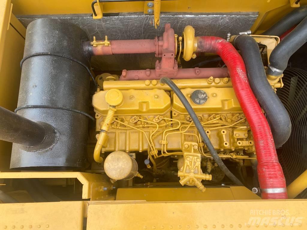 CAT 320 D Гусеничные экскаваторы