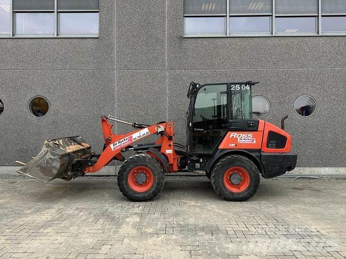Kubota R065 Фронтальные погрузчики