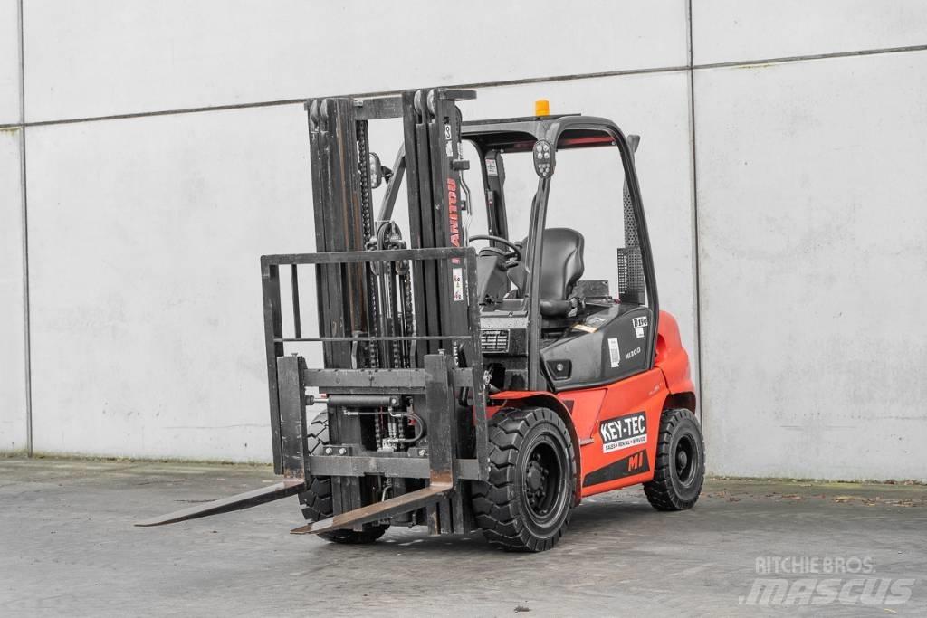 Manitou MI 30 D Дизельные погрузчики