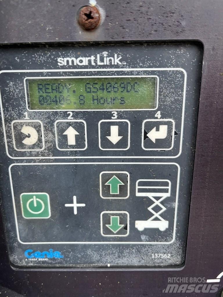 Genie GS 4069 Ножничные подъемники