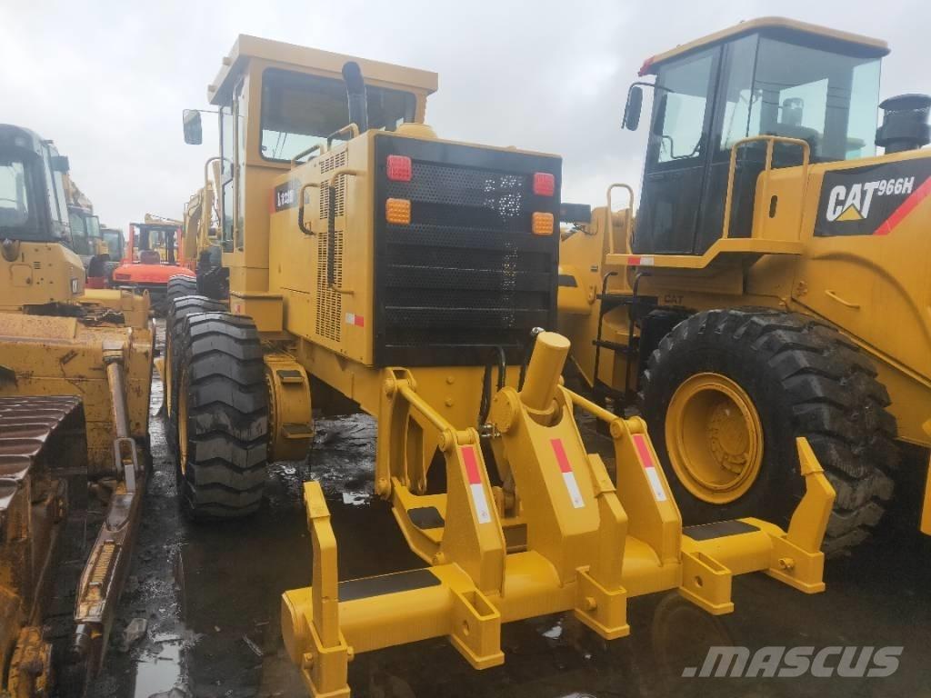 XCMG GR 180 Грейдеры