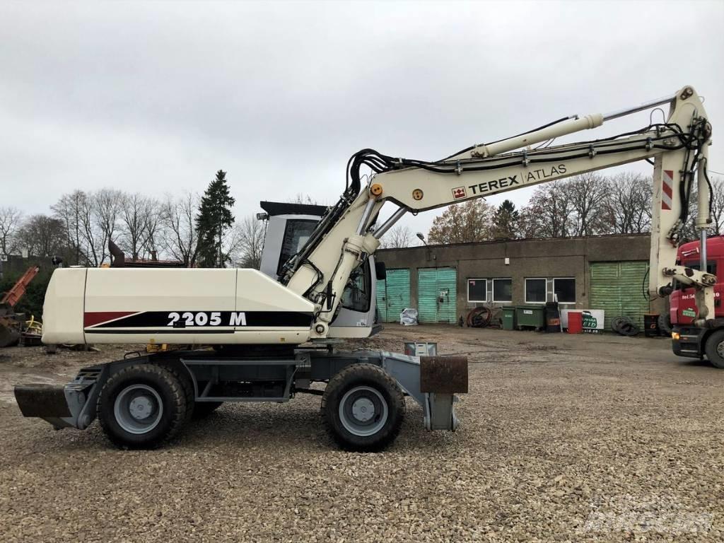 Terex 2205M Колёсные экскаваторы