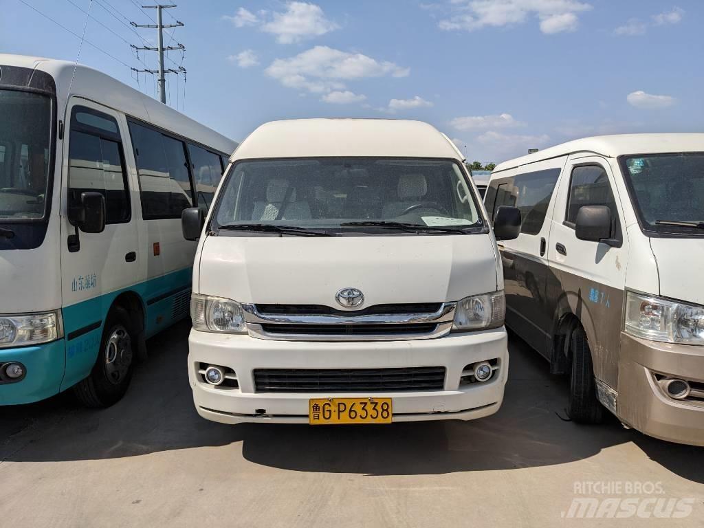 Toyota Hiace Междугородные автобусы