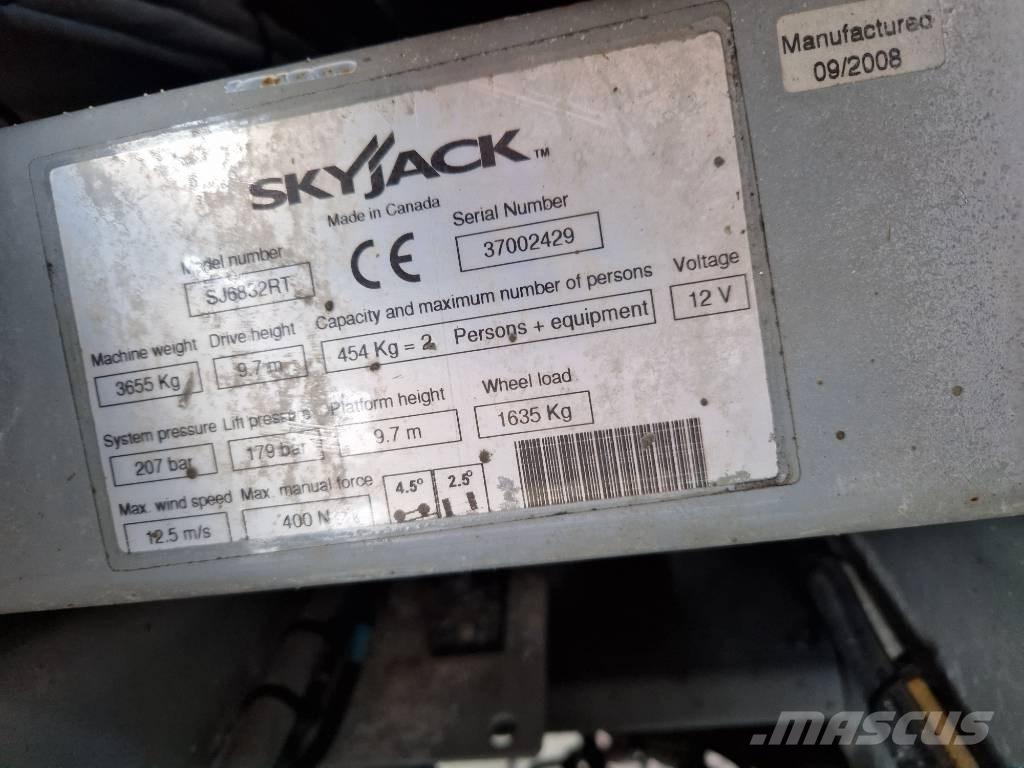 SkyJack SJ 6832 RT Ножничные подъемники