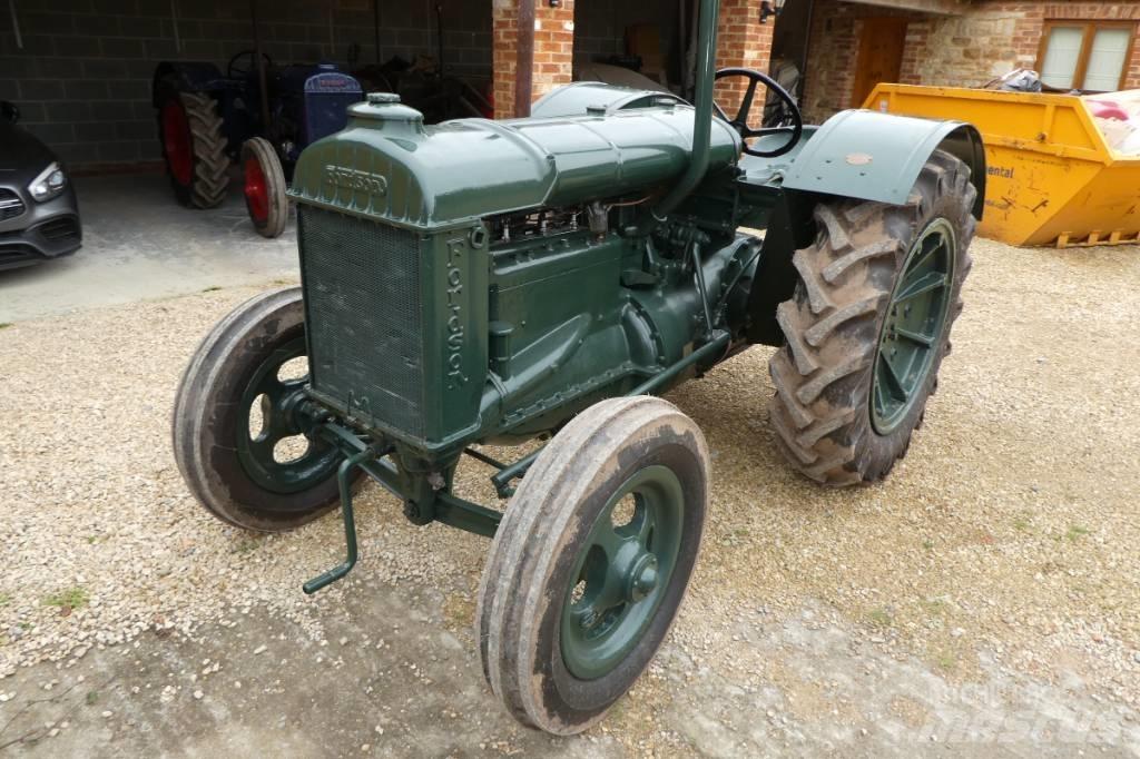 Fordson standard Трактора