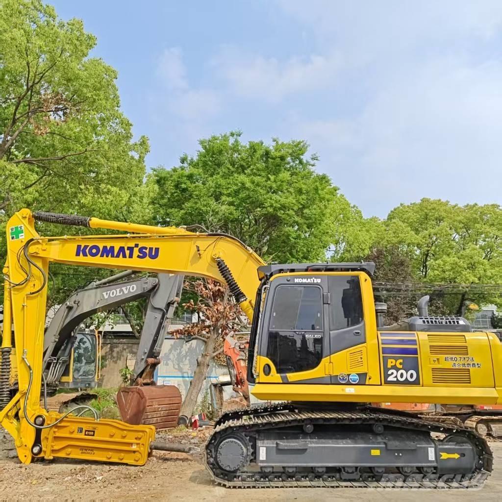 Komatsu PC 200-8 Гусеничные экскаваторы