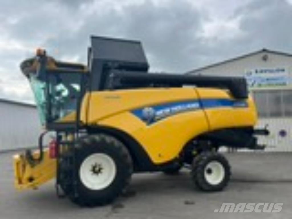 New Holland CX5.80 Зерноуборочные комбайны