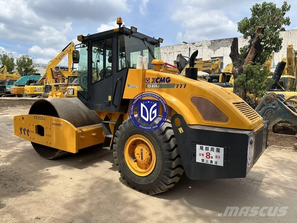 XCMG XS 203 J Грунтовые катки