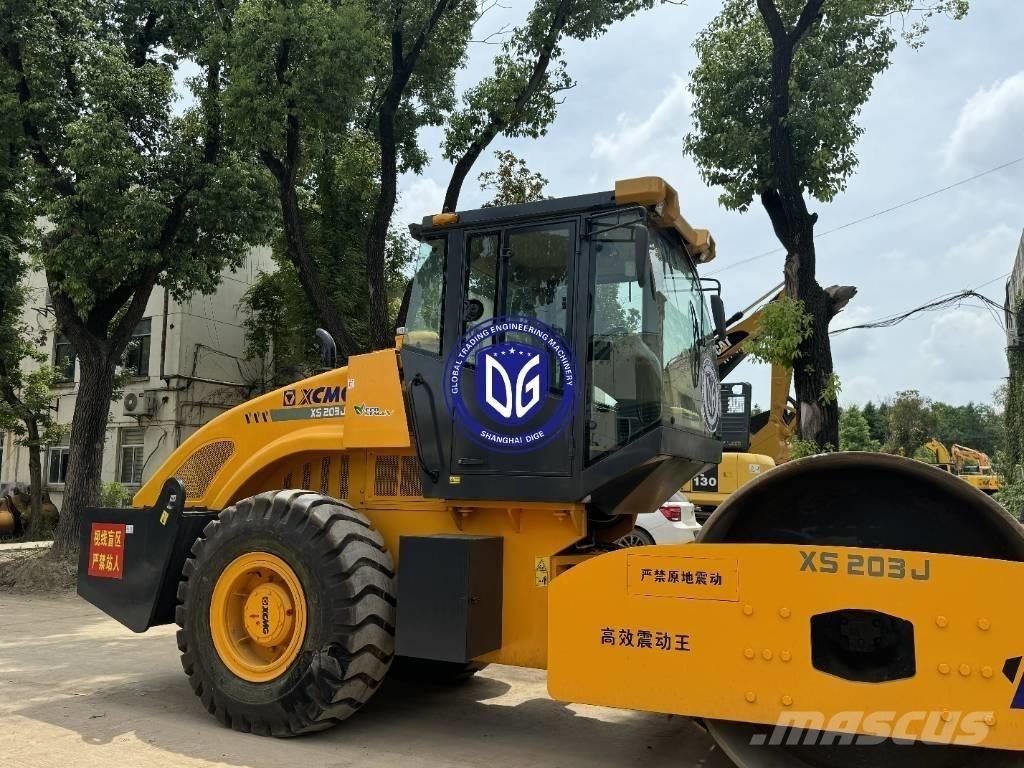 XCMG XS 203 J Грунтовые катки