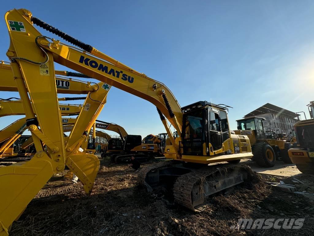 Komatsu PC 210 Гусеничные экскаваторы
