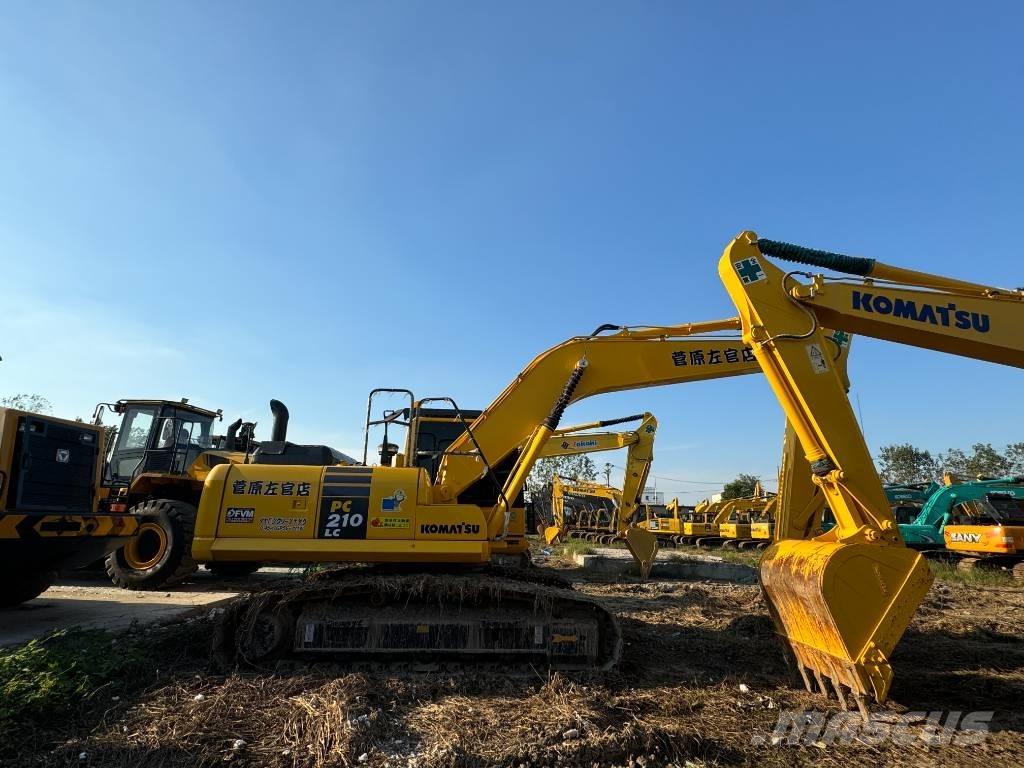 Komatsu PC 210 Гусеничные экскаваторы