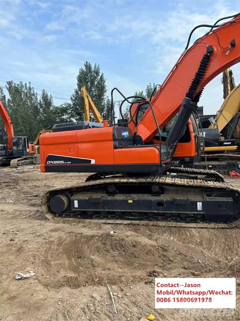 Doosan DX 225 LCA Гусеничные экскаваторы